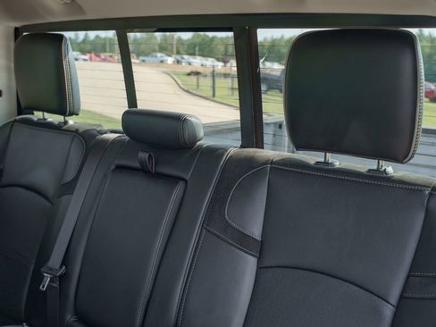 Used 2024 RAM 2500 Laramie w/ Safety Group AWD/4WD image 19
