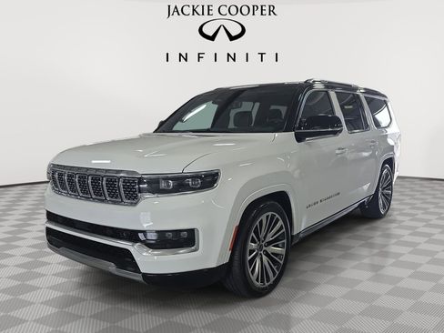 Used 2024 Jeep Grand Wagoneer L Series III AWD/4WD image 1