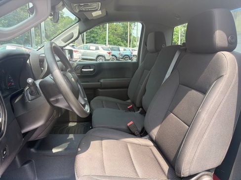 Certified 2025 Chevrolet Silverado 1500 W/T RWD image 27