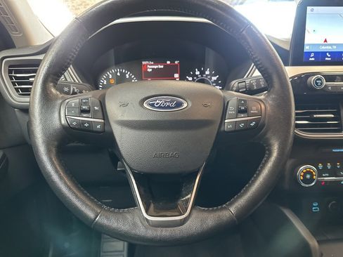 Used 2020 Ford Escape SEL image 16