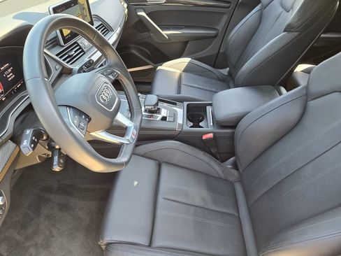 Used 2020 Audi SQ5 Prestige w/ Prestige Package AWD/4WD image 16