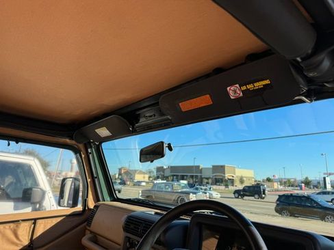 Used 1997 Jeep Wrangler Sport image 17