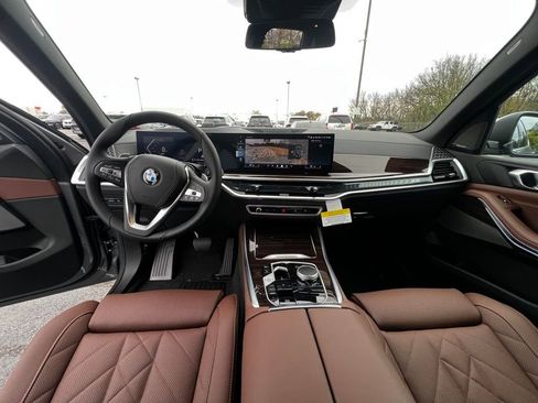 New 2026 BMW X5 sDrive40i w/ Premium Package image 12