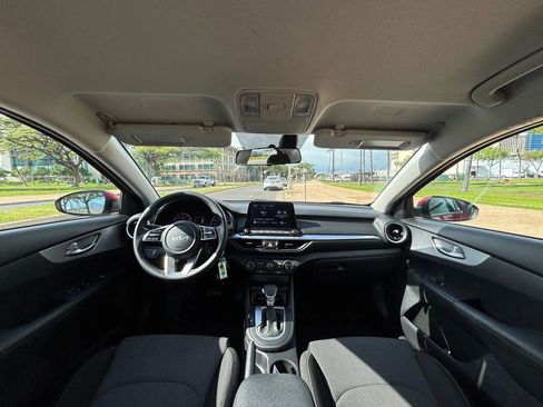 Used 2023 Kia Forte LXS FWD image 12