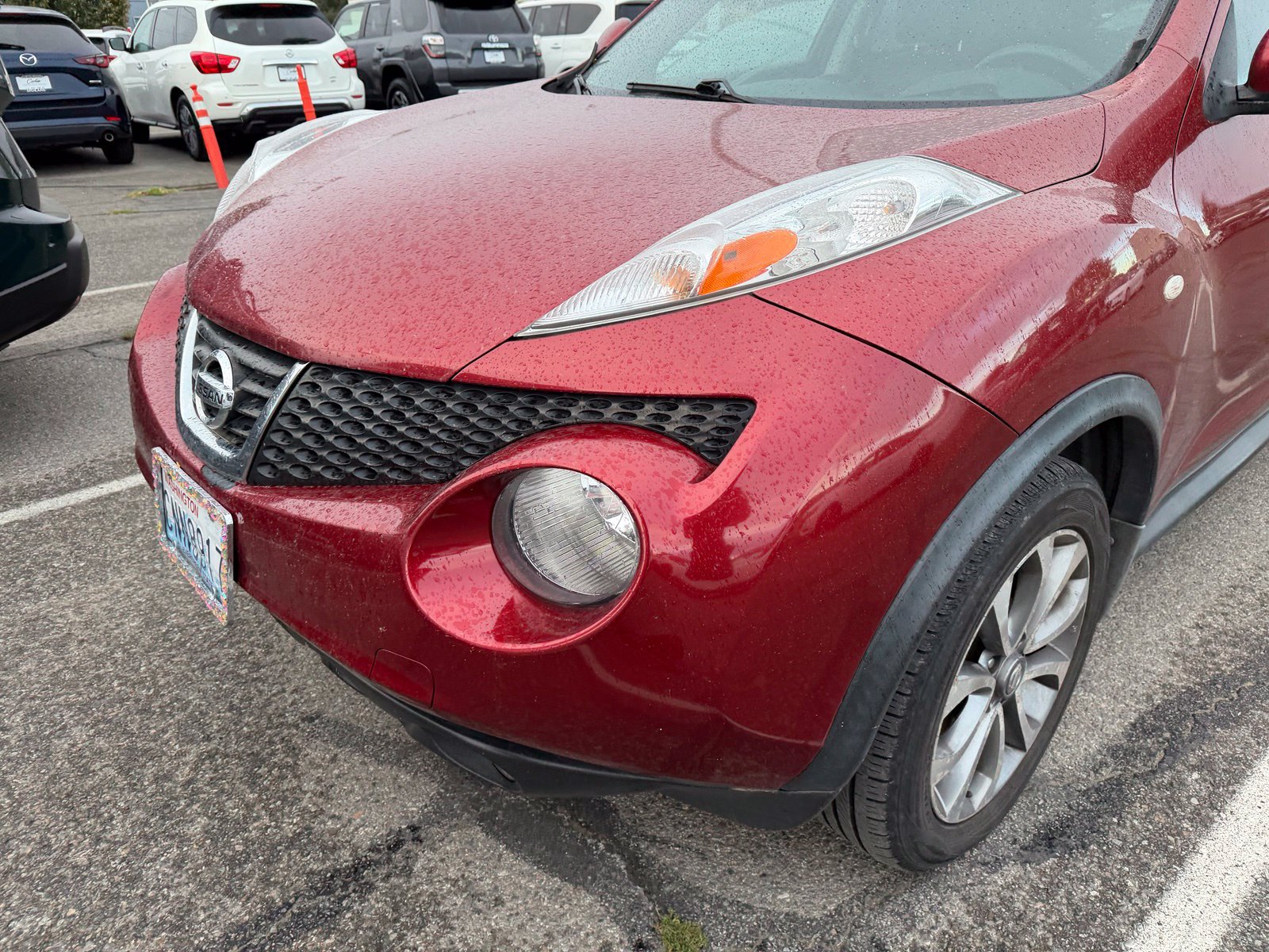 Used 2011 Nissan Juke SL w/ Sport Pkg FWD image 2