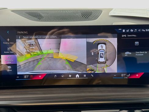 New 2026 BMW X5 xDrive40i w/ Climate Comfort Package image 18