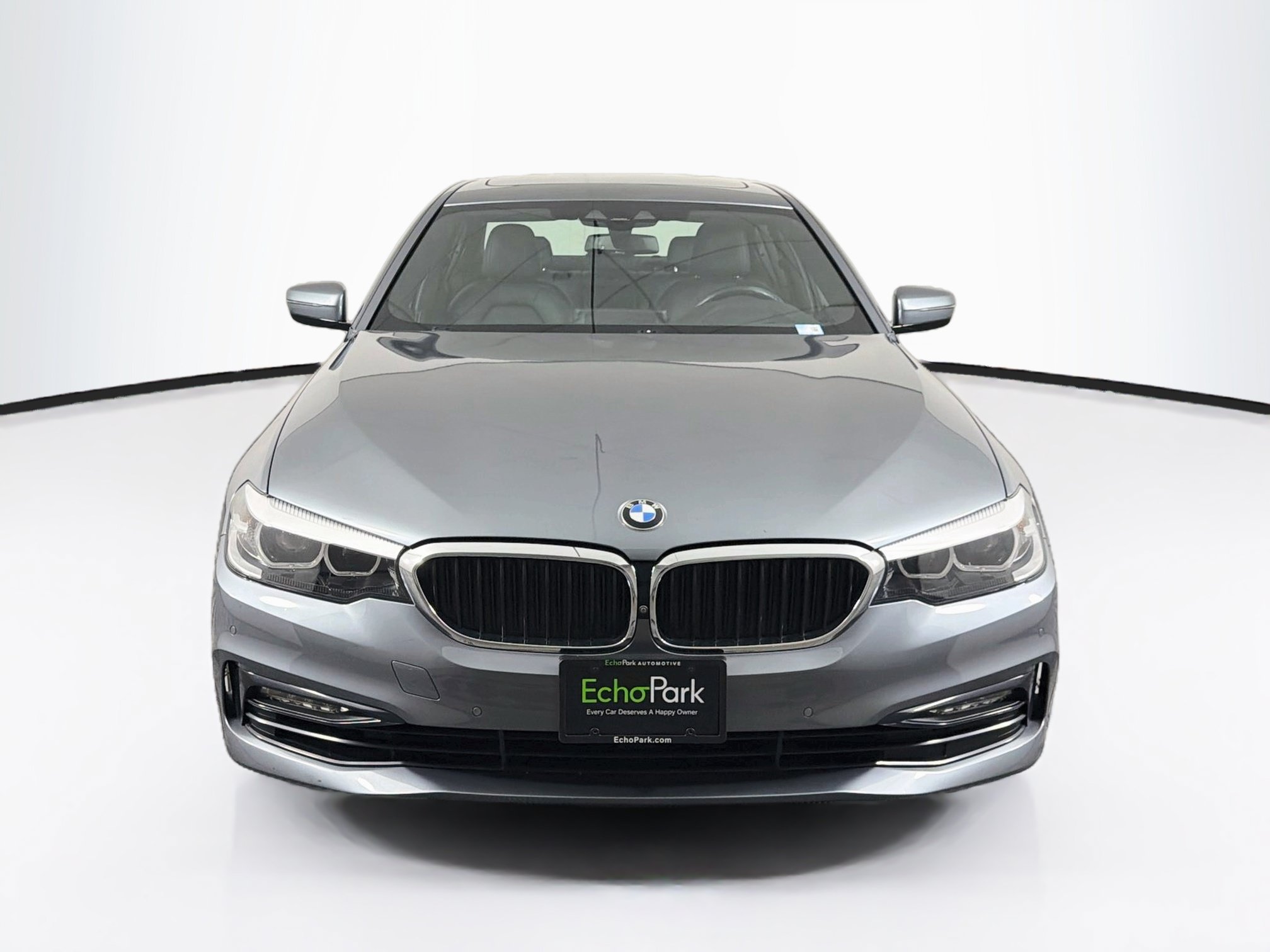 Used 2018 BMW 530e RWD image 2