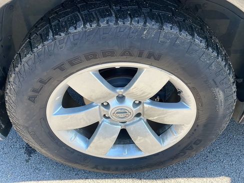 Used 2011 Nissan Armada SL image 28