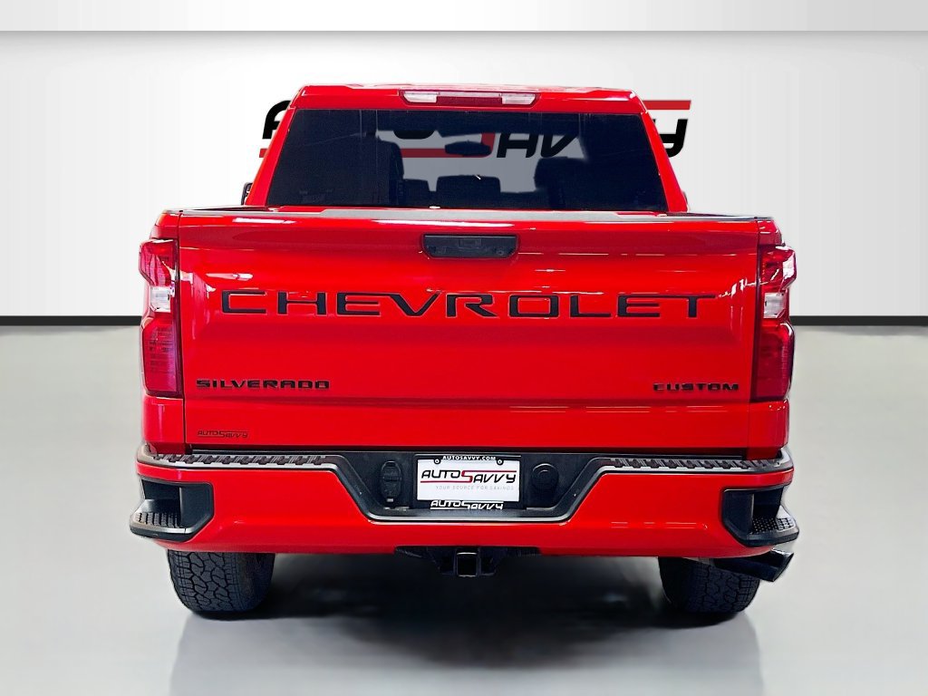 Used 2025 Chevrolet Silverado 1500 Custom w/ Turbomax Blackout Package AWD/4WD image 6