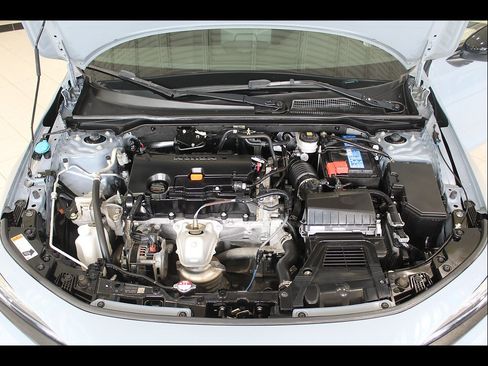Certified 2024 Honda Civic Sport image 29