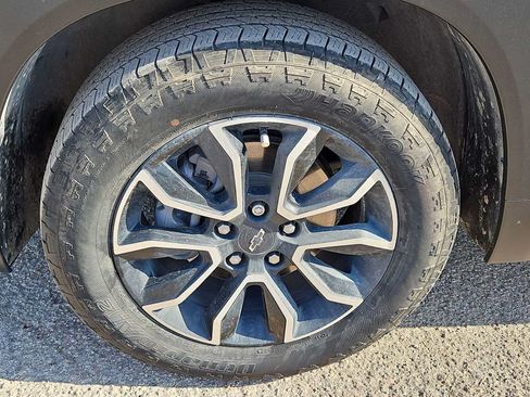 Used 2025 Chevrolet TrailBlazer ACTIV w/ Convenience Package FWD image 12