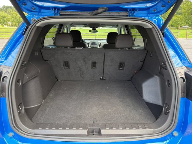 Used 2024 Chevrolet Equinox LT AWD/4WD image 9