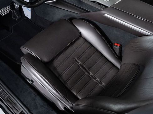 Used 2023 Ferrari Purosangue AWD/4WD image 39