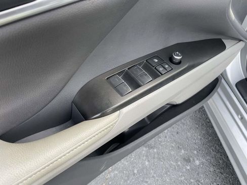 Used 2024 Toyota Camry XSE image 28