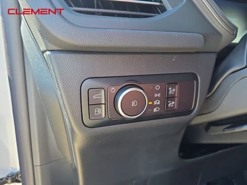 New 2025 Ford Escape SE image 8