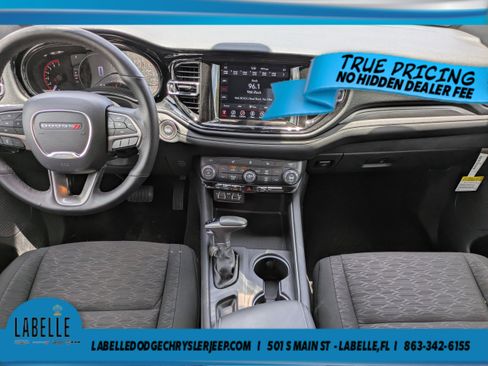 Used 2024 Dodge Durango SXT AWD/4WD image 13