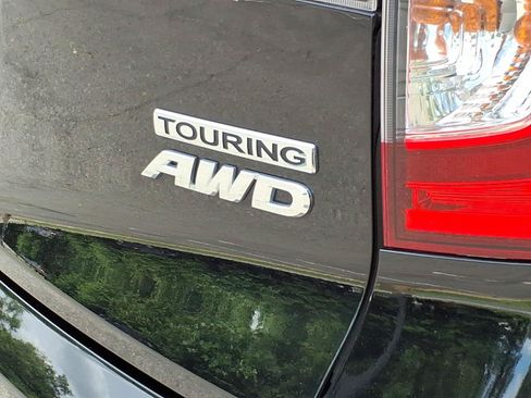 Used 2019 Honda Pilot Touring image 7