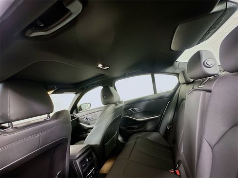 Used 2020 BMW M340i w/ Parking Assistance Package image 13