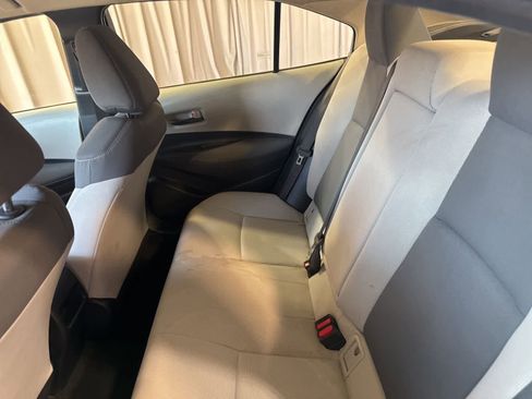 Used 2022 Toyota Corolla LE w/ Carpet Mat Package (TMS) FWD image 15