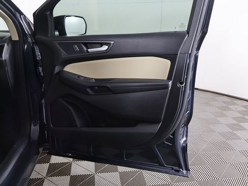 Used 2024 Ford Edge SE image 20