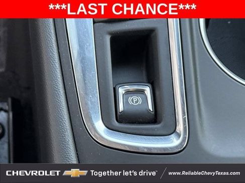 Used 2024 Chevrolet Equinox LS w/ Driver Confidence II Package FWD image 19