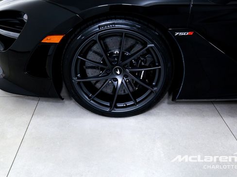 New 2026 McLaren 750S Spider RWD image 28
