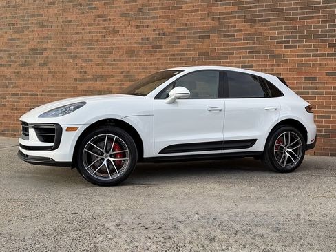 New 2026 Porsche Macan S image 1