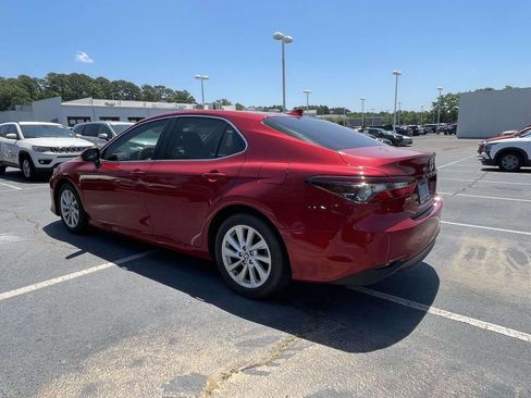 Used 2023 Toyota Camry LE FWD image 12