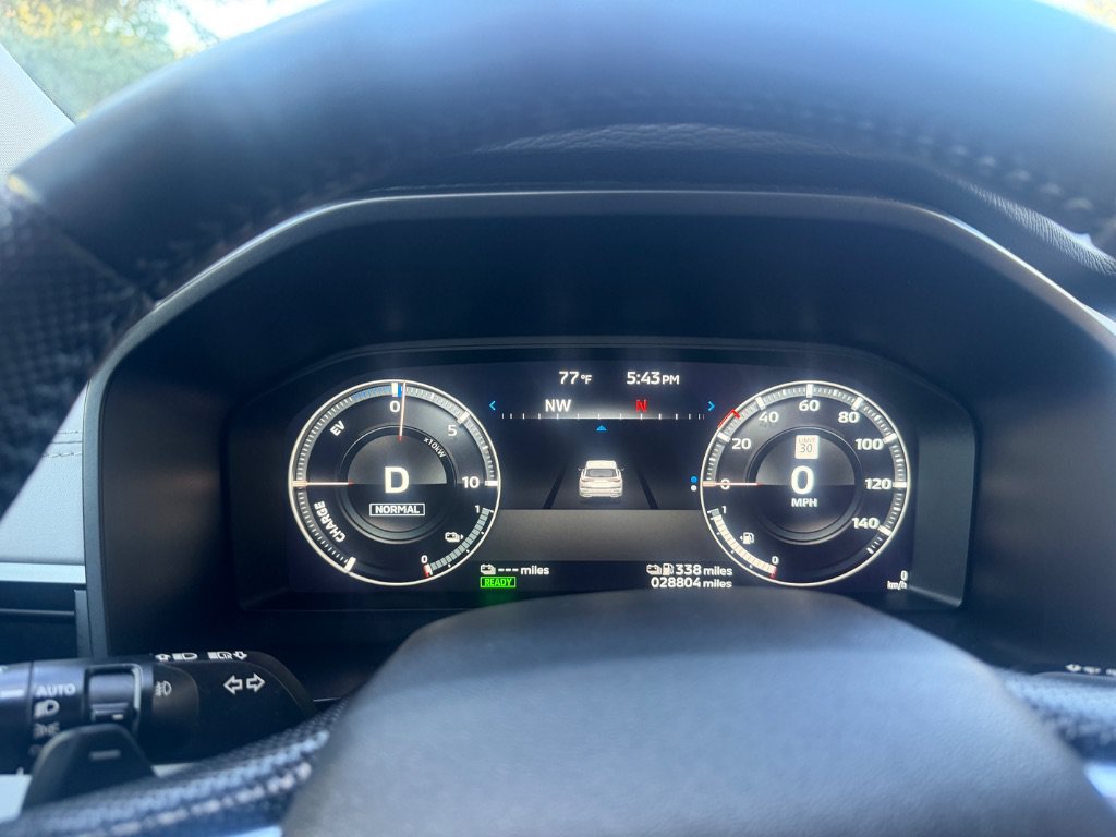 Used 2023 Mitsubishi Outlander SEL AWD/4WD image 17