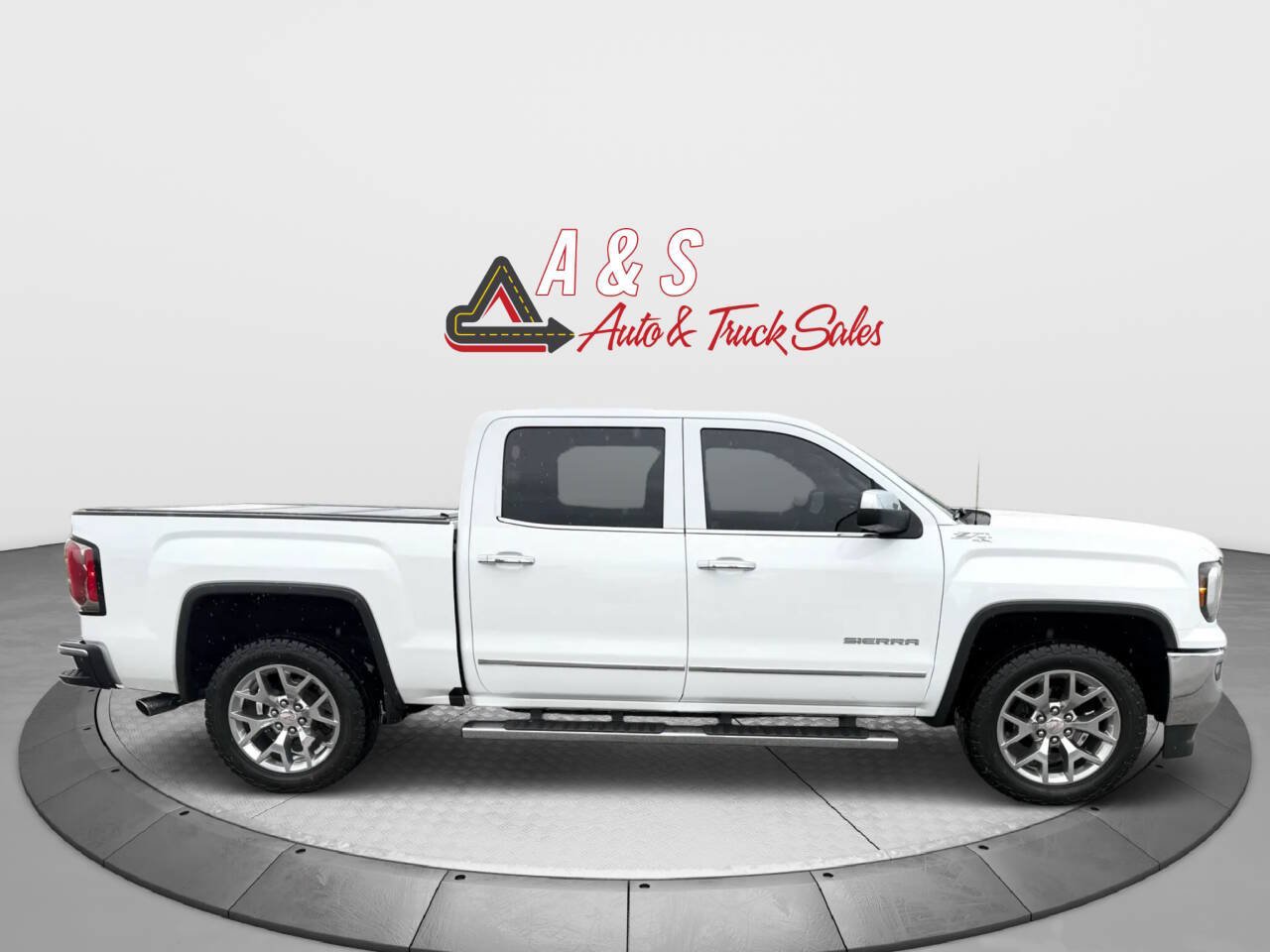 Used 2018 GMC Sierra 1500 SLT w/ SLT Premium Package AWD/4WD image 6