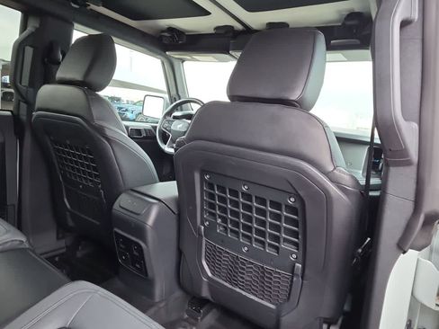 Used 2024 Ford Bronco Black Diamond AWD/4WD image 16