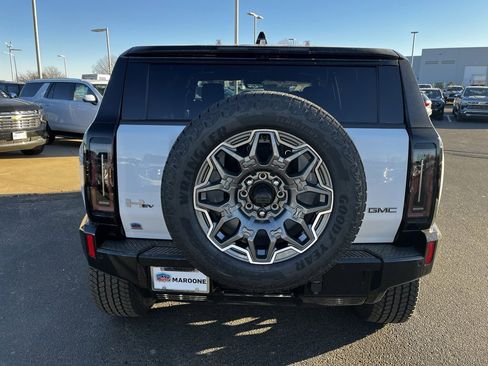 New 2025 GMC Hummer EV 3X image 4