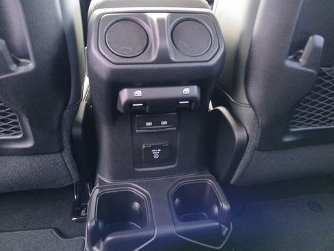 New 2026 Jeep Gladiator Mojave AWD/4WD image 5
