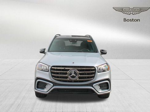 Used 2025 Mercedes-Benz GLS 450 4MATIC image 5
