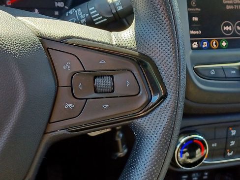 Used 2023 Chevrolet TrailBlazer LS image 18