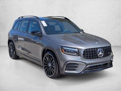 New 2026 Mercedes-Benz GLB 35 AMG 4MATIC image 7