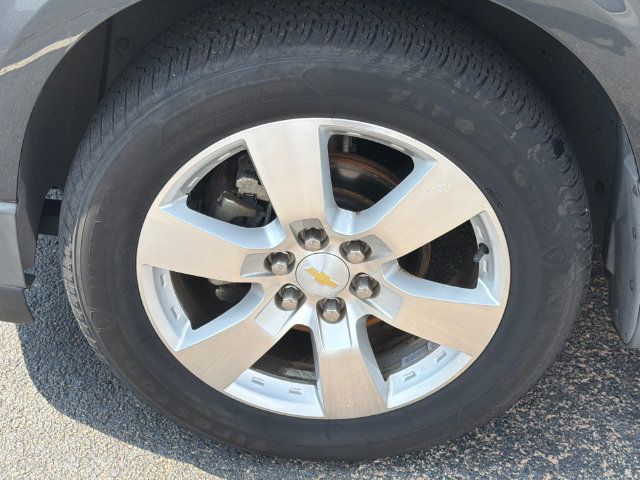 Used 2012 Chevrolet Traverse LTZ FWD image 12