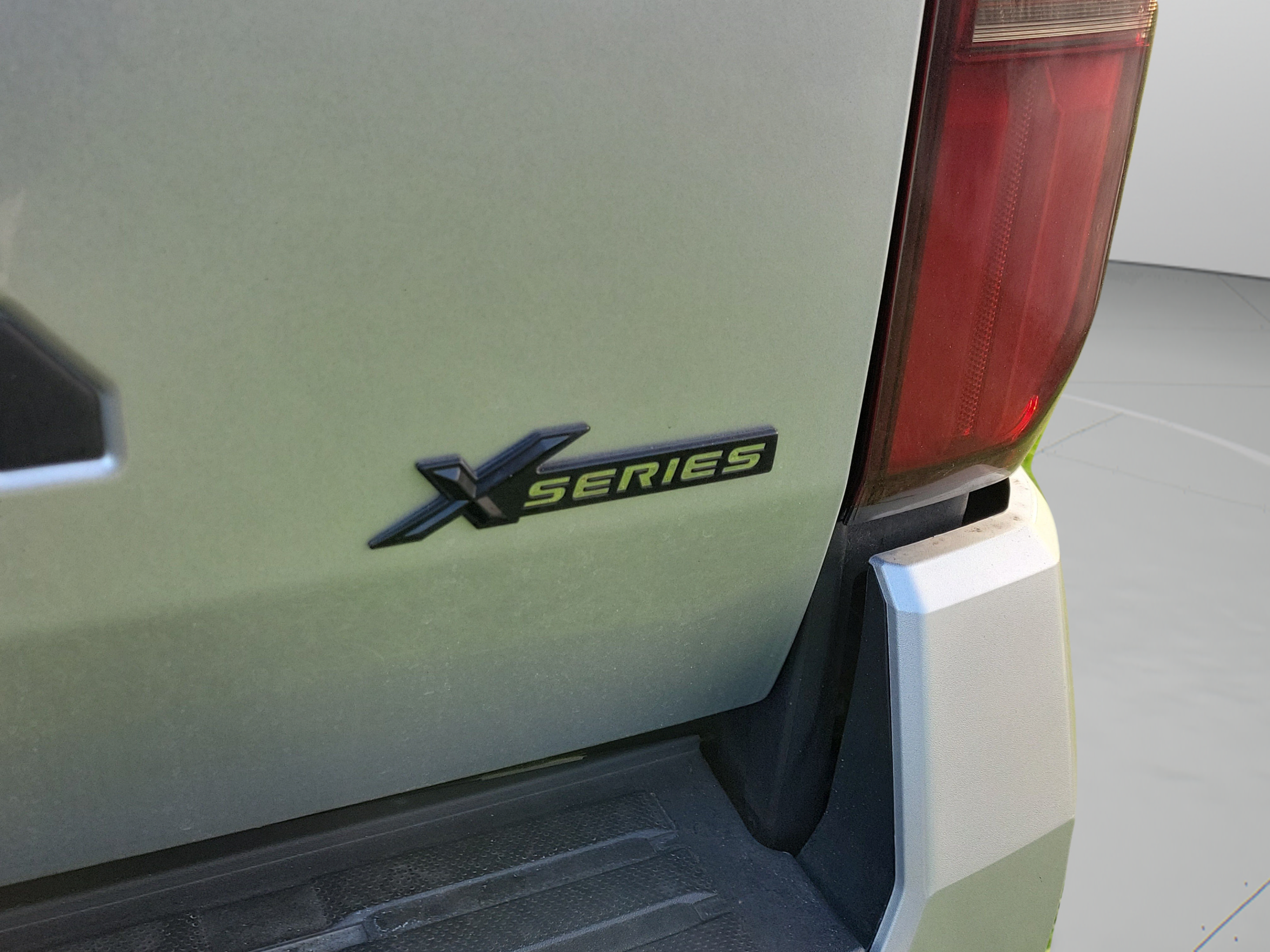 Used 2024 Toyota Tacoma SR5 AWD/4WD image 20
