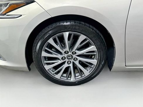Used 2019 Lexus ES 350 w/ Premium Package FWD image 36