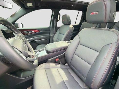 Used 2026 Chevrolet Traverse Z71 AWD/4WD image 12