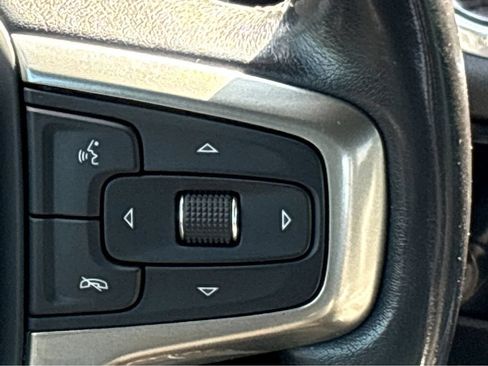 Used 2022 Chevrolet Silverado 1500 LTZ AWD/4WD image 13