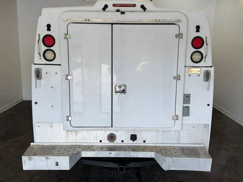 Used 2012 Ford F350 XL w/ PWR Equipment Group AWD/4WD image 5