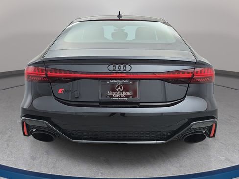 Used 2024 Audi RS 7 Performance AWD/4WD image 6
