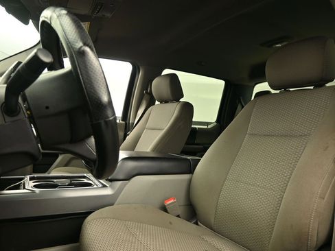 Used 2019 Ford F250 XLT w/ XLT Value Package image 13