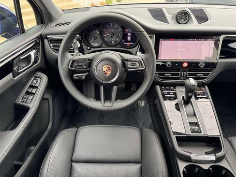New 2025 Porsche Macan image 16