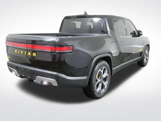 Used 2022 Rivian R1T Adventure AWD/4WD video 3