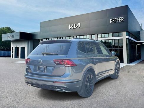 Used 2021 Volkswagen Tiguan SE R-Line AWD/4WD image 8