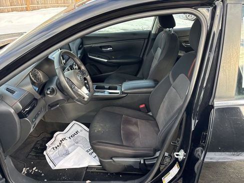 Used 2022 Nissan Sentra SR w/ Trunk Package image 10