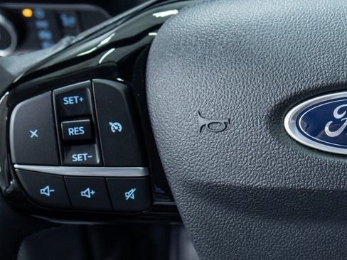 Used 2022 Ford Escape SEL image 13