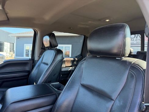 Used 2017 Ford F350 Lariat w/ Chrome Package AWD/4WD image 14